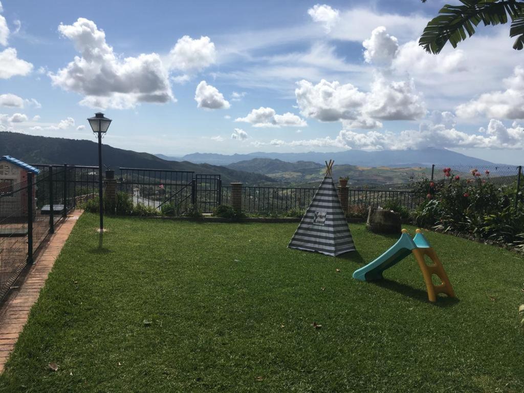 マラガ Casa Paca Pereaヴィラ エクステリア 写真
